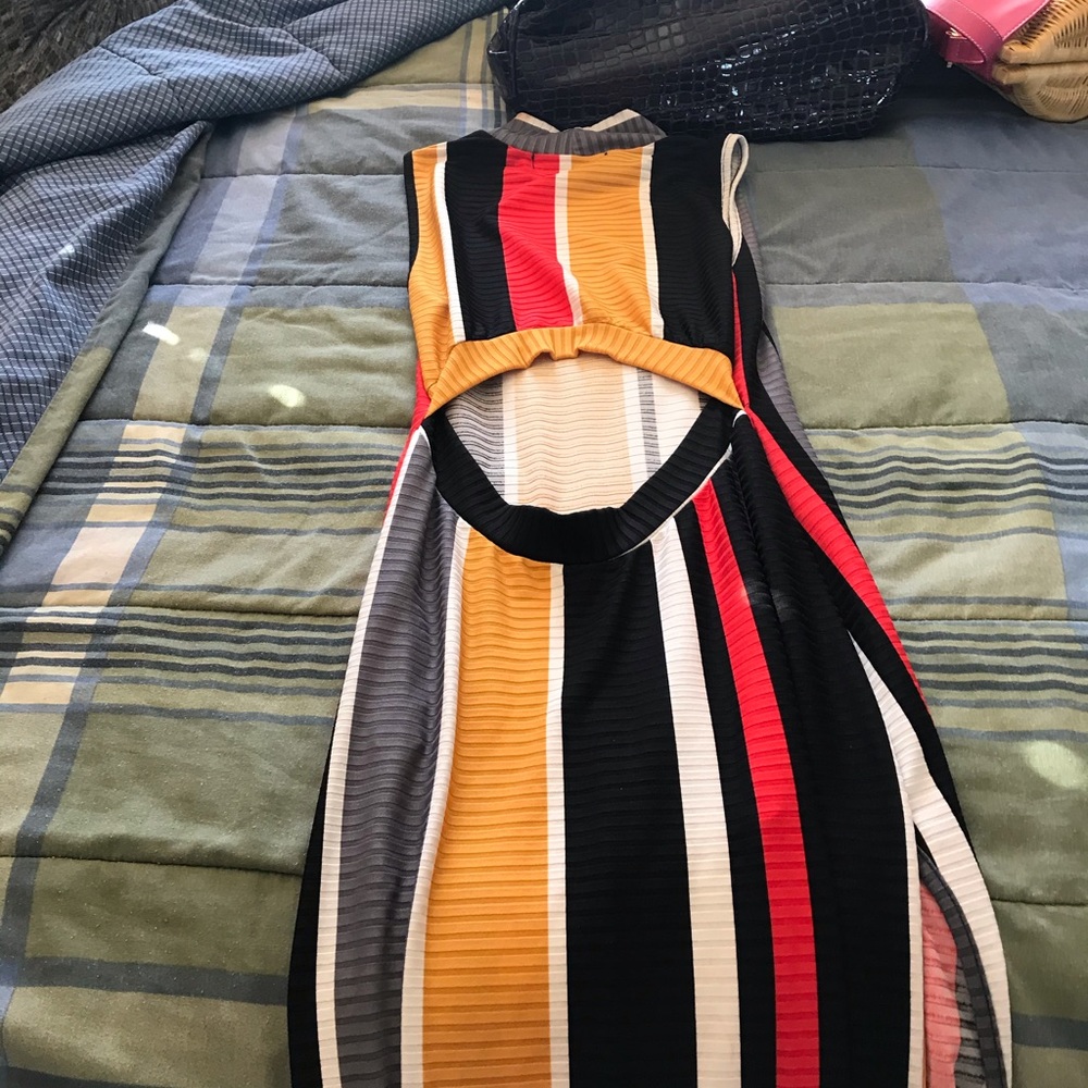 Dress - Picture 2 of 8